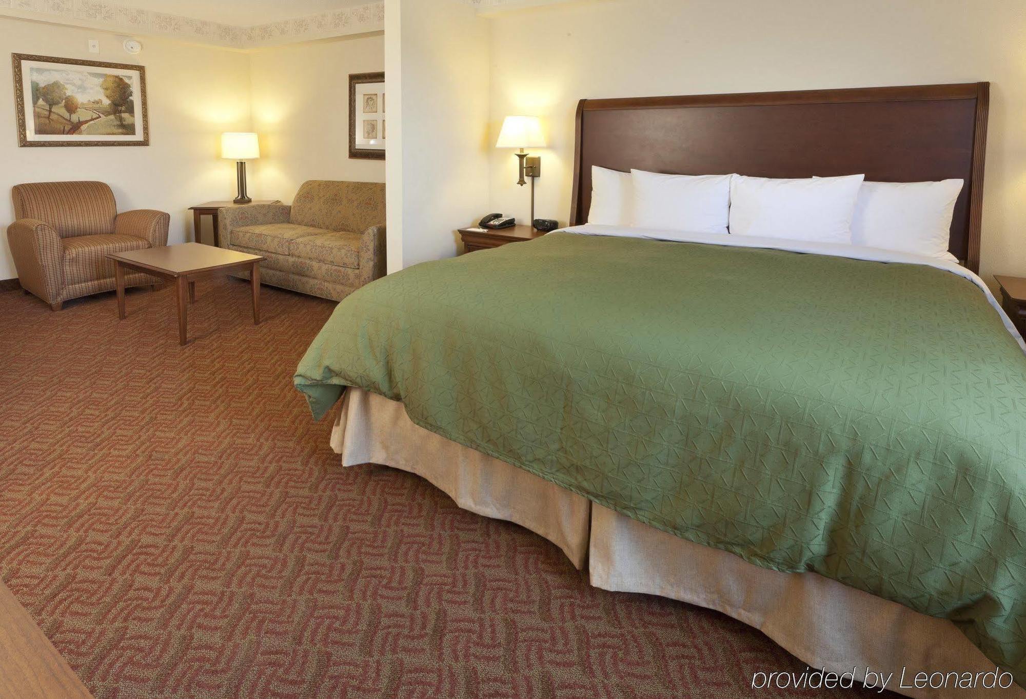 Spark By Hilton Woodbridge Quarto foto
